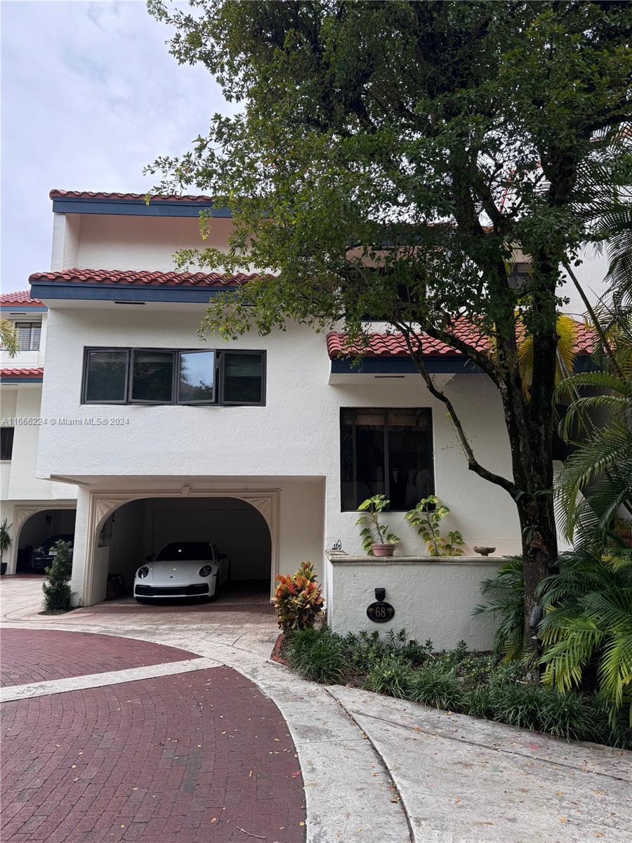 2000 S Bayshore Dr 68, Miami, Broward County, Florida - 3 Bedrooms  
4 Bathrooms - 