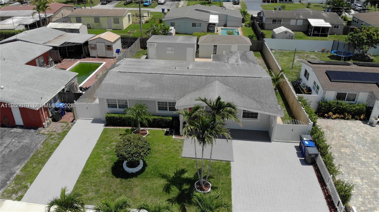 HERITAGE HOMES - Residential Lease