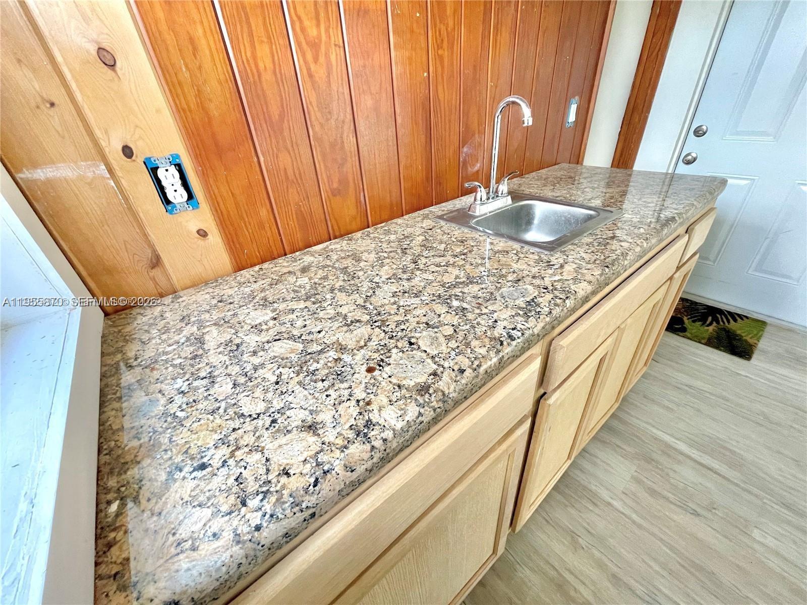HERITAGE HOMES - Residential Lease