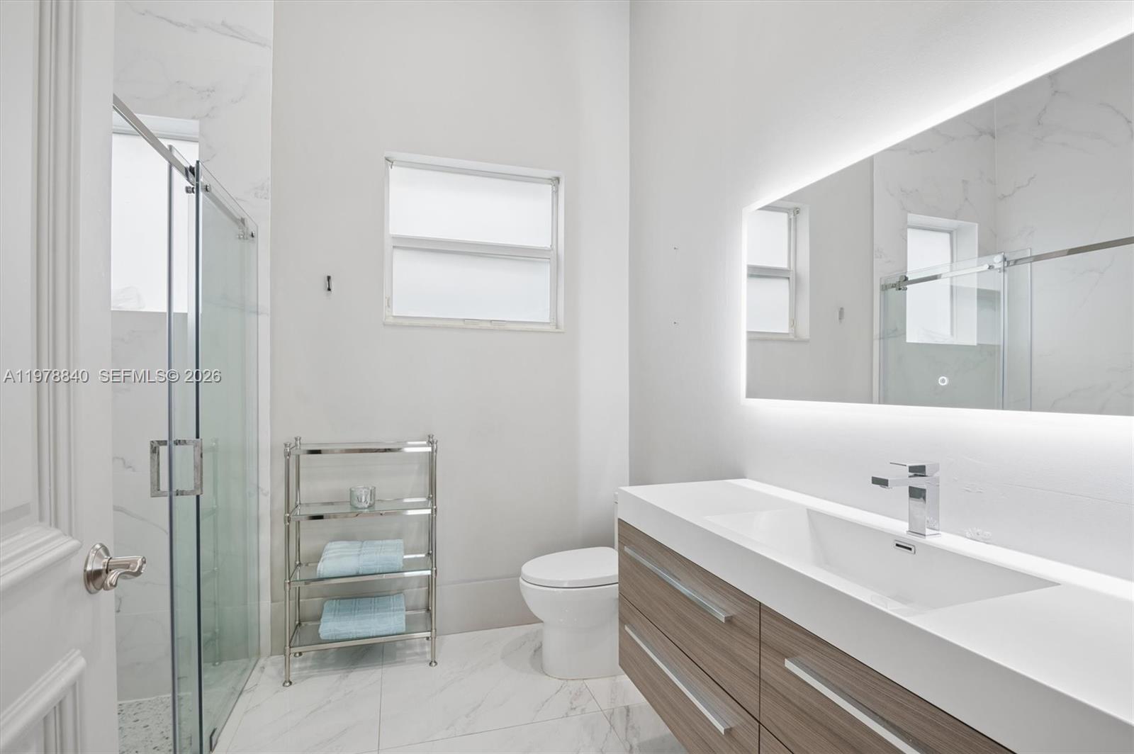 VISTA DEL LAGO - Residential