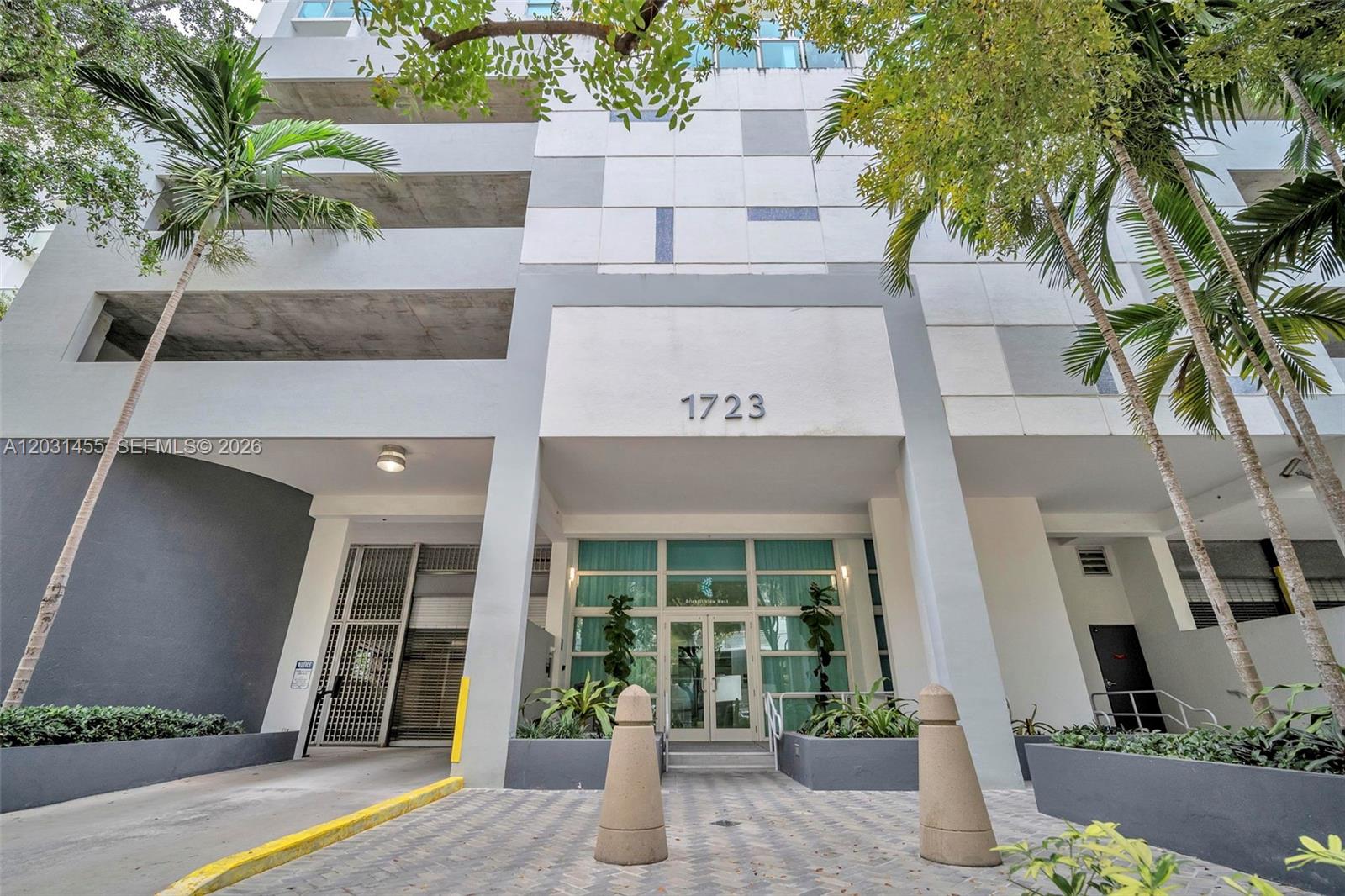 1723 SW 2nd Ave 1001