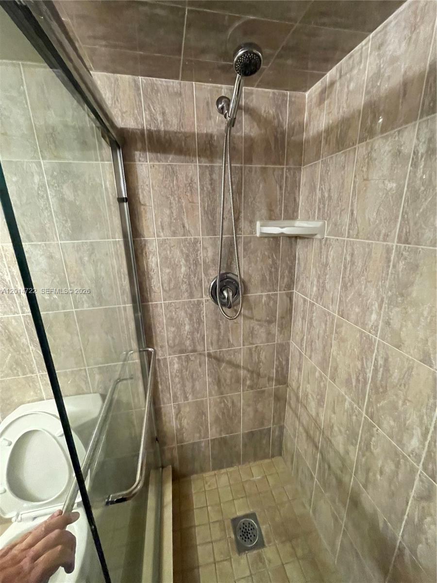 DESOTO PARK CONDO - Residential Lease