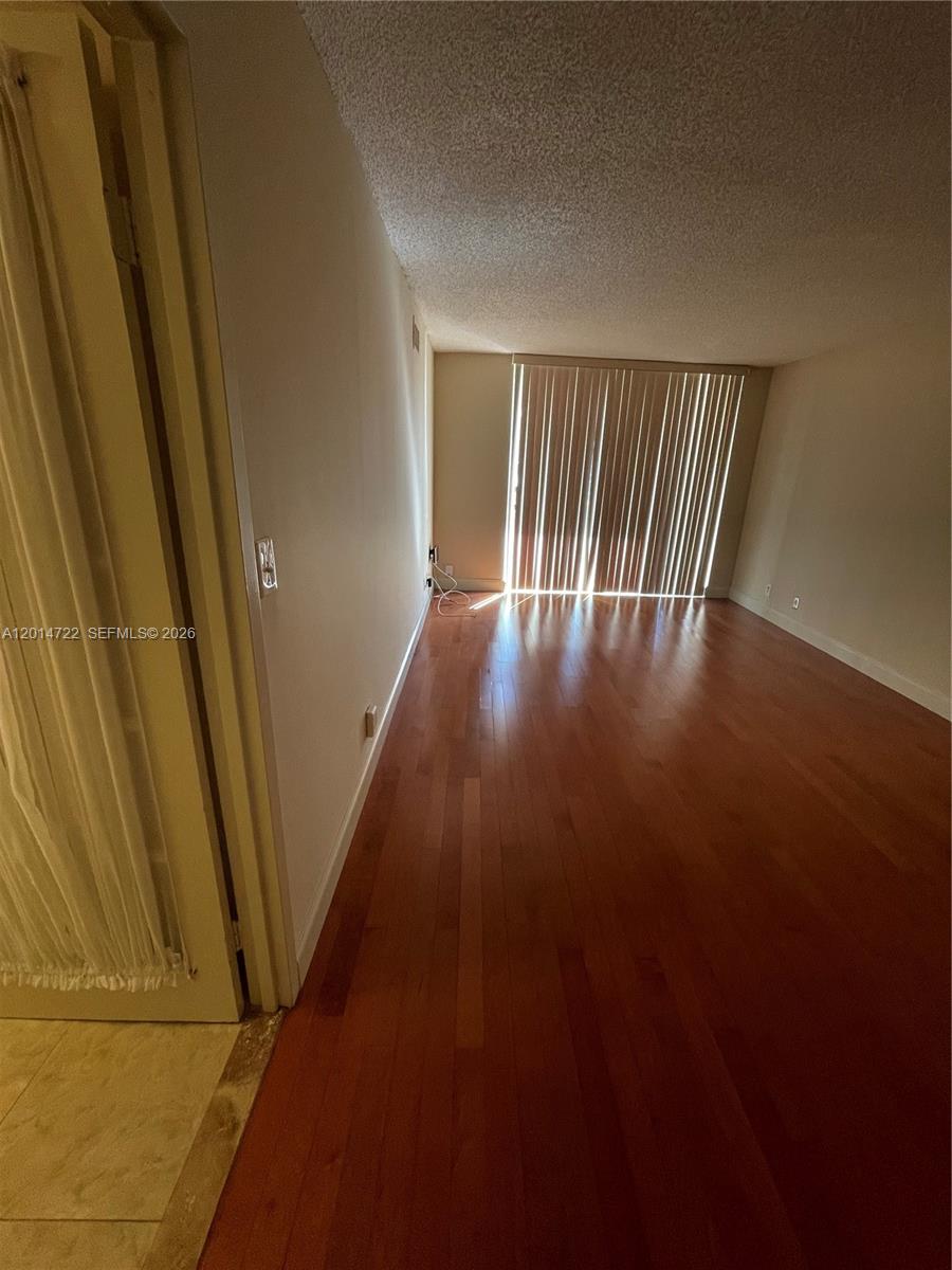 DESOTO PARK CONDO - Residential Lease
