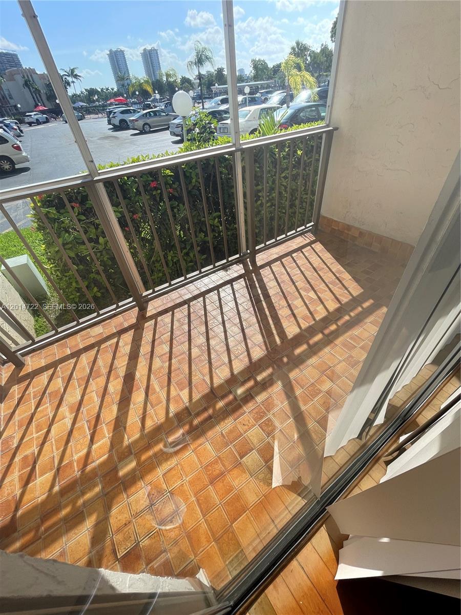 DESOTO PARK CONDO - Residential Lease