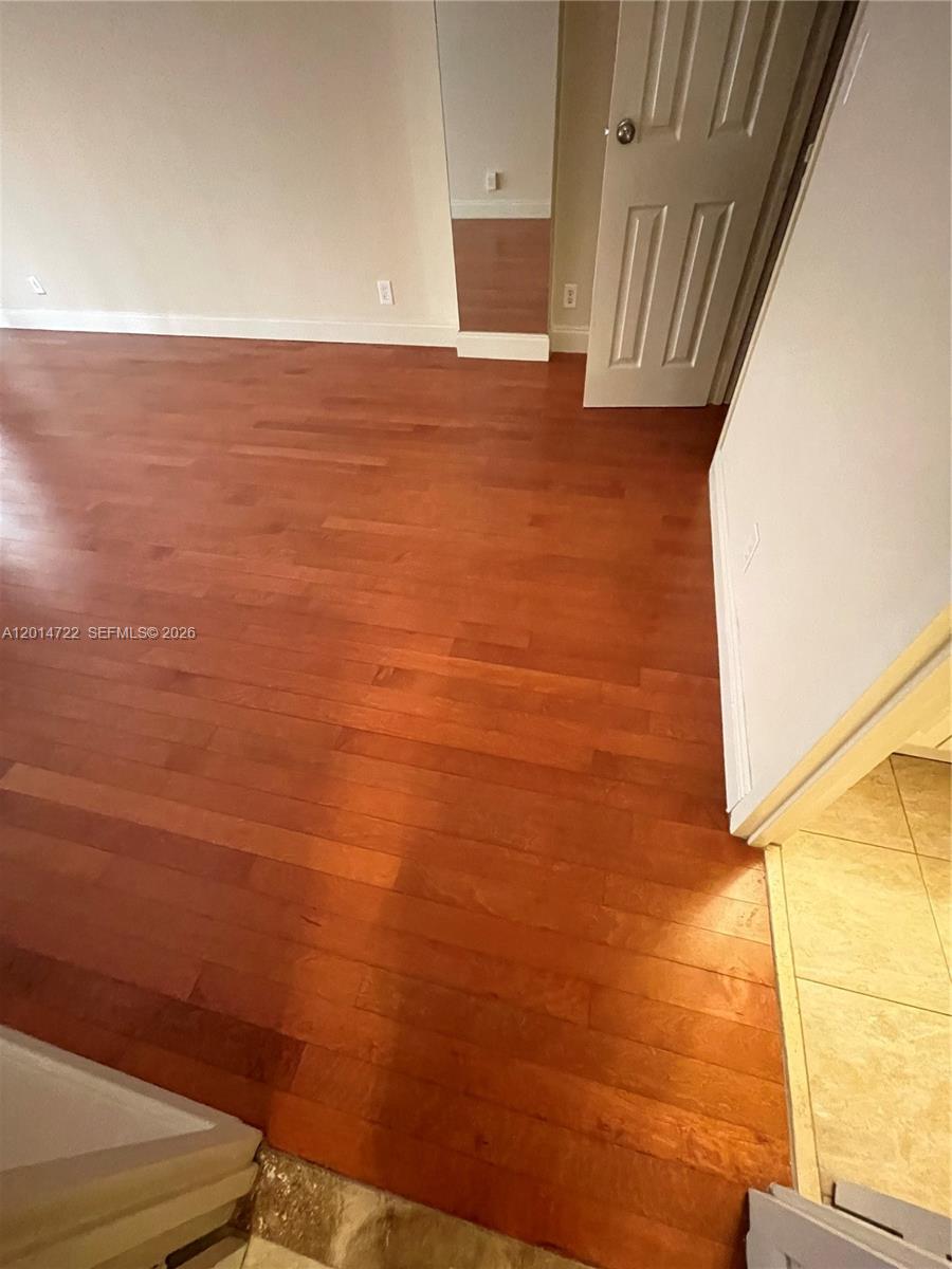 DESOTO PARK CONDO - Residential Lease