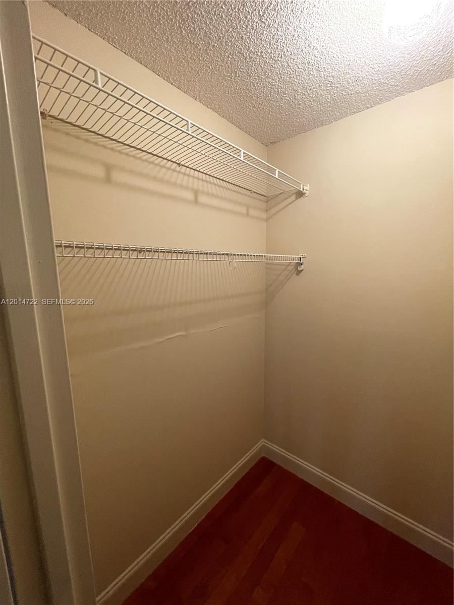 DESOTO PARK CONDO - Residential Lease