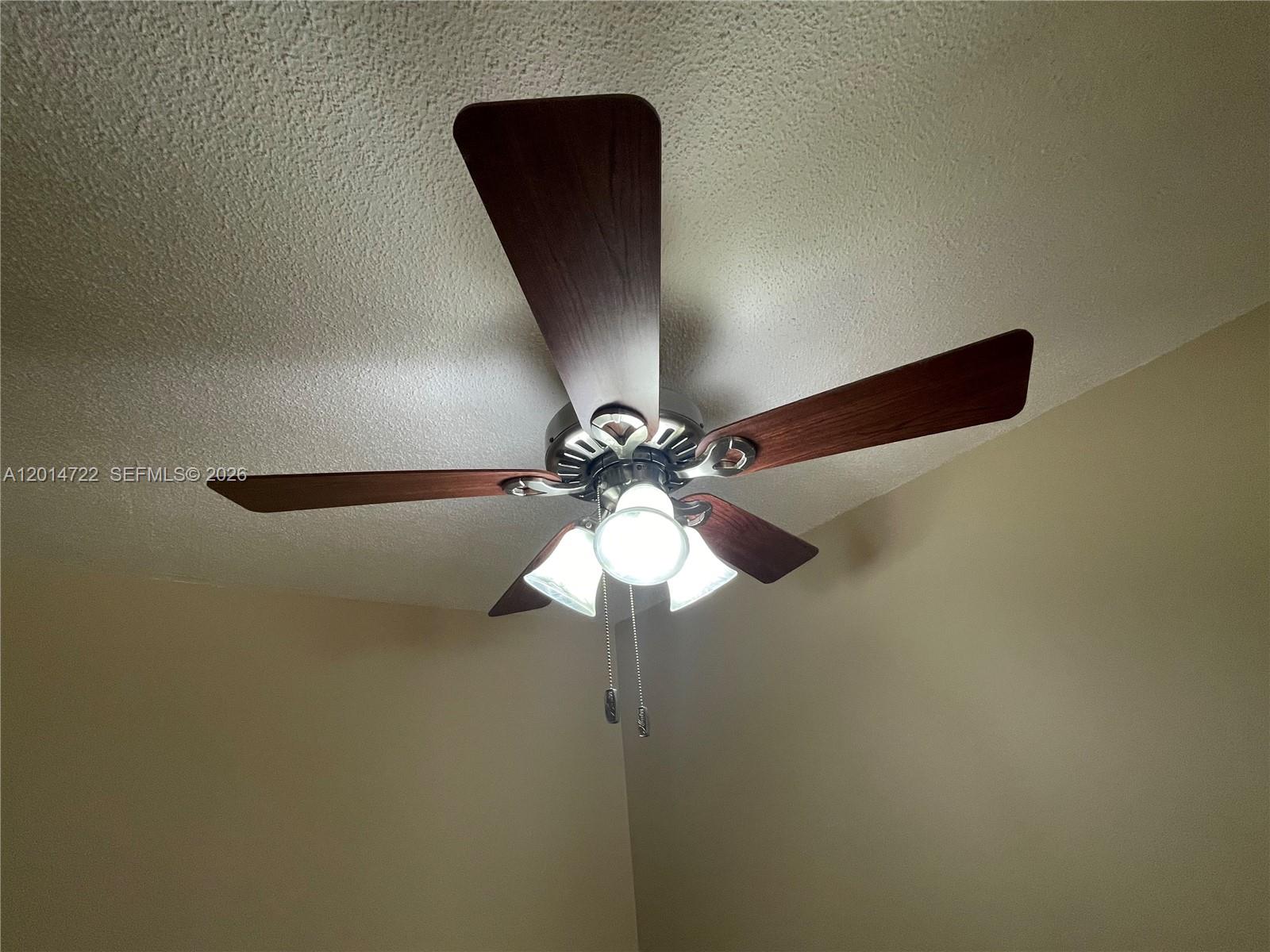 DESOTO PARK CONDO - Residential Lease