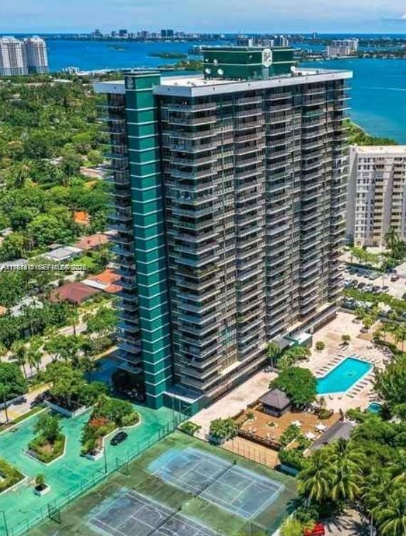 THE PALM BAY YACHT CLUB C - Residential