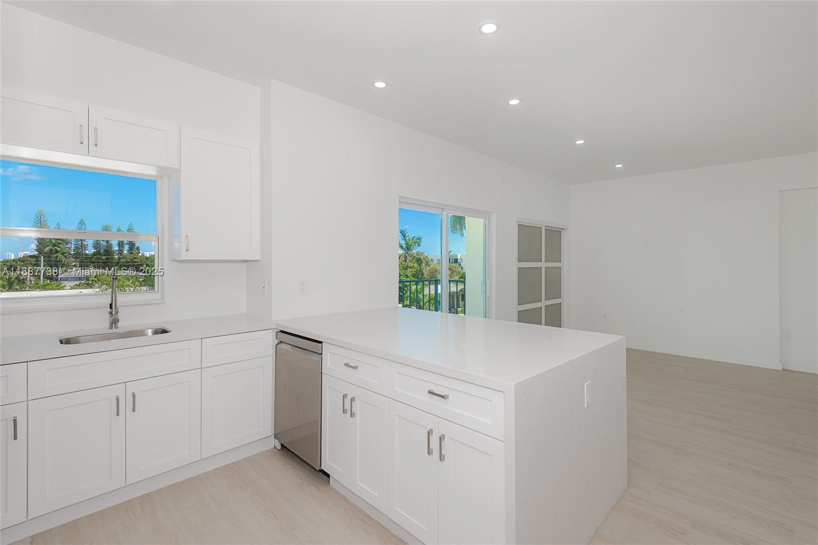 APARTMENTS ENCHANTE CONDO - Residential Lease