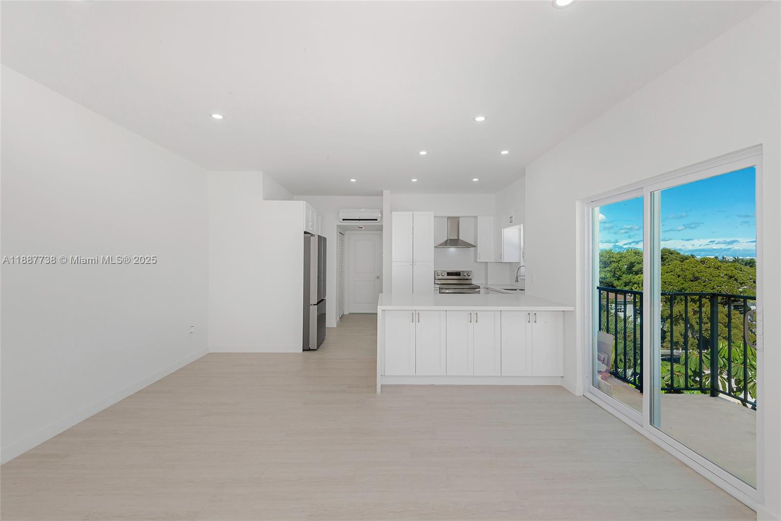 APARTMENTS ENCHANTE CONDO - Residential Lease