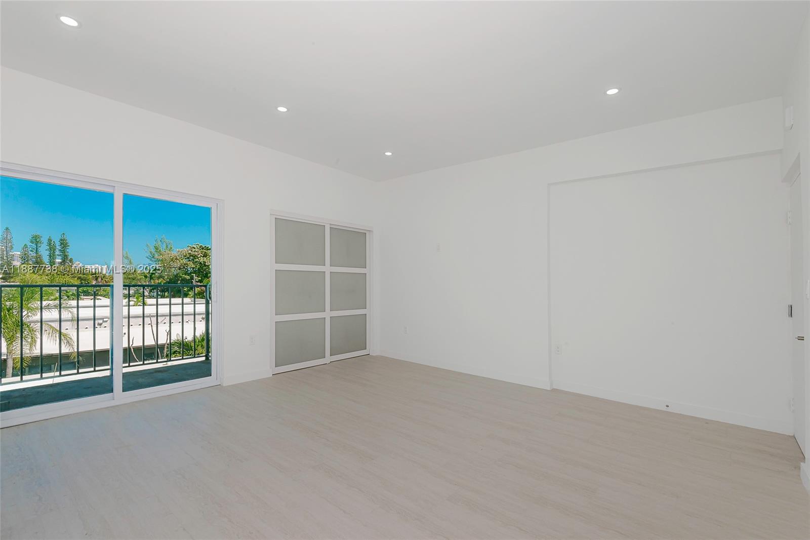 APARTMENTS ENCHANTE CONDO - Residential Lease