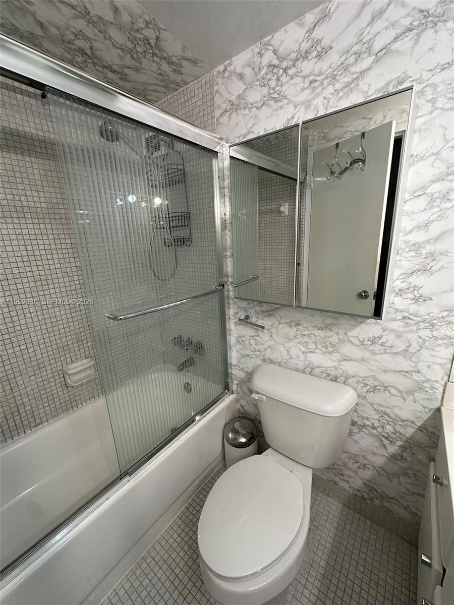 MIRADOR 1000 CONDO - Residential Lease