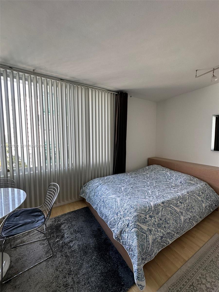 MIRADOR 1000 CONDO - Residential Lease