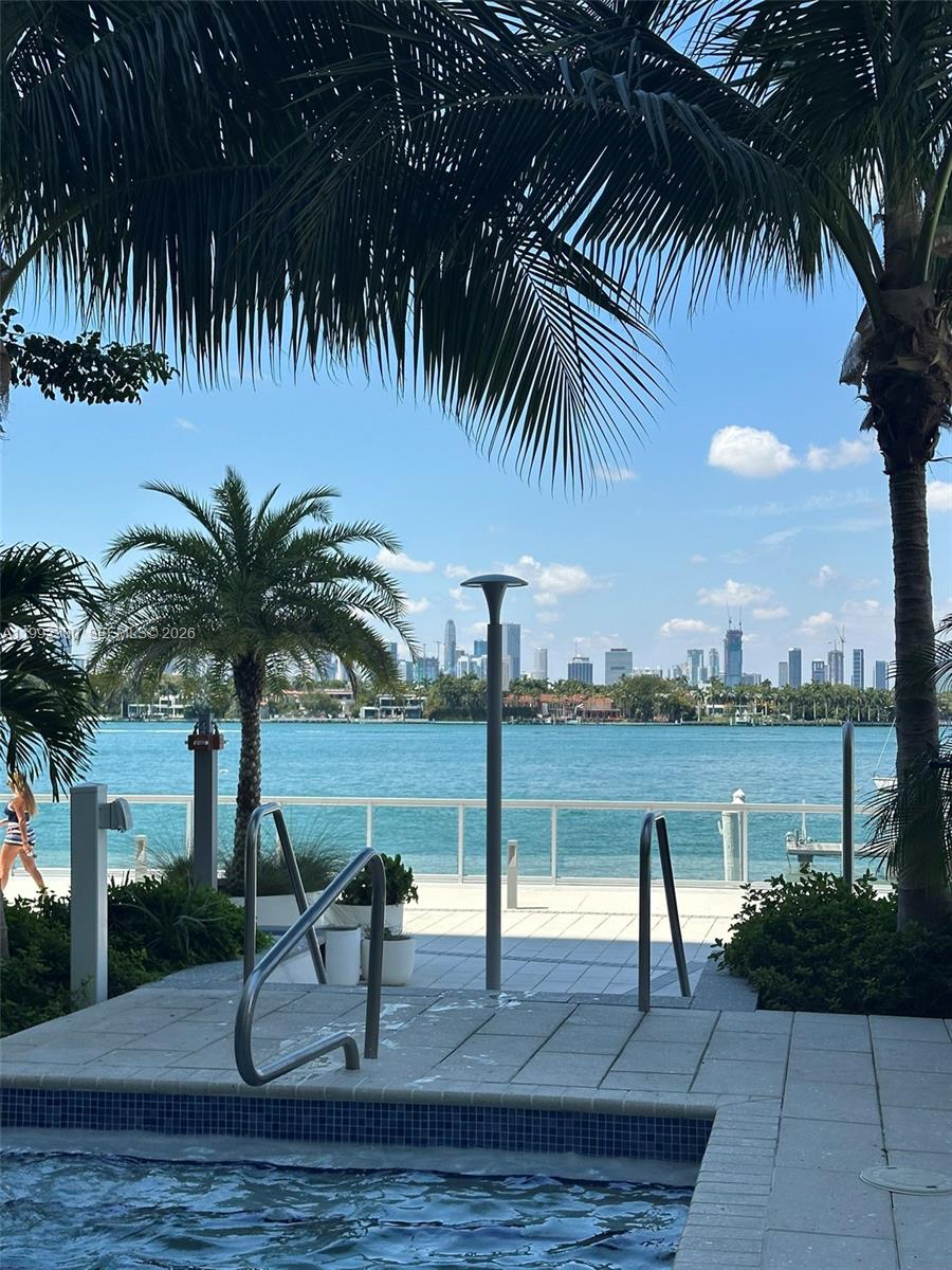 MIRADOR 1000 CONDO - Residential Lease