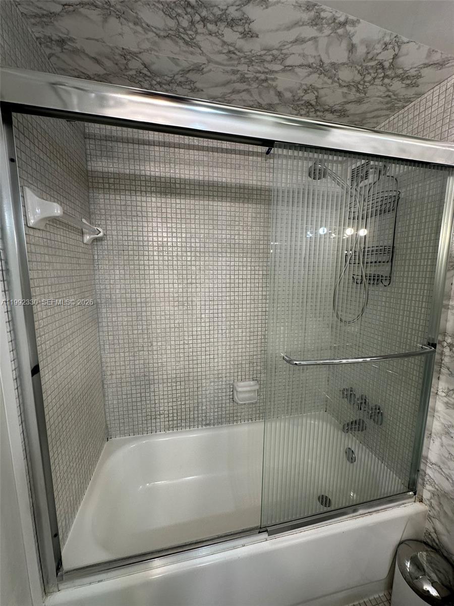 MIRADOR 1000 CONDO - Residential Lease