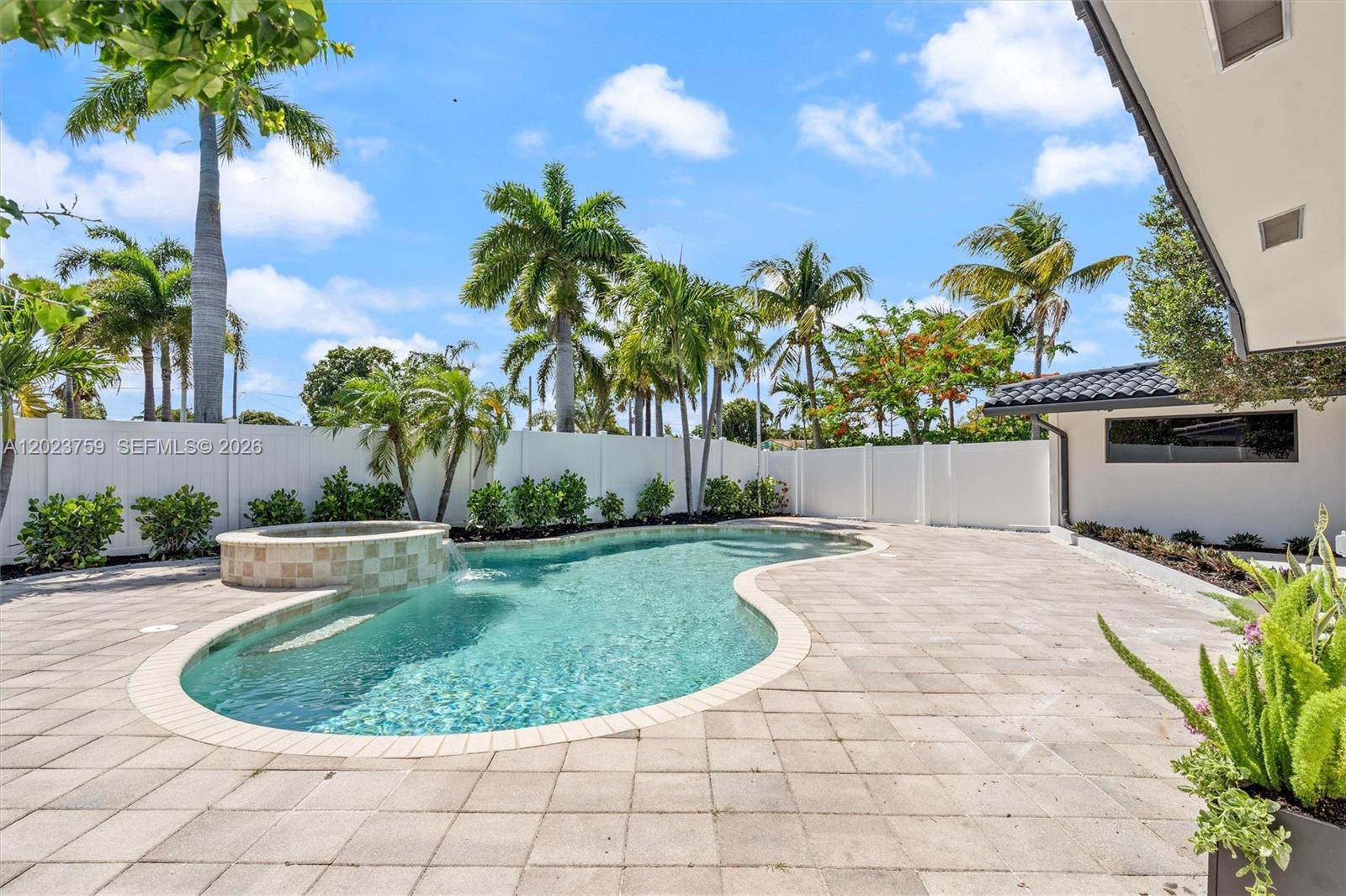 CORAL RIDGE ADD - Residential