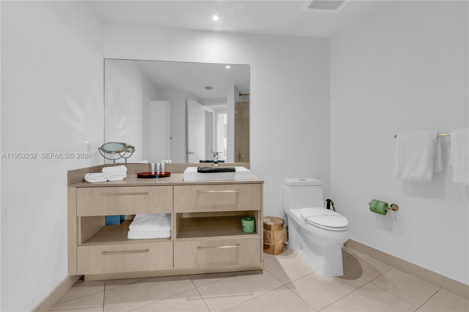 4111 SOUTH OCEAN DRIVE CO - Residential