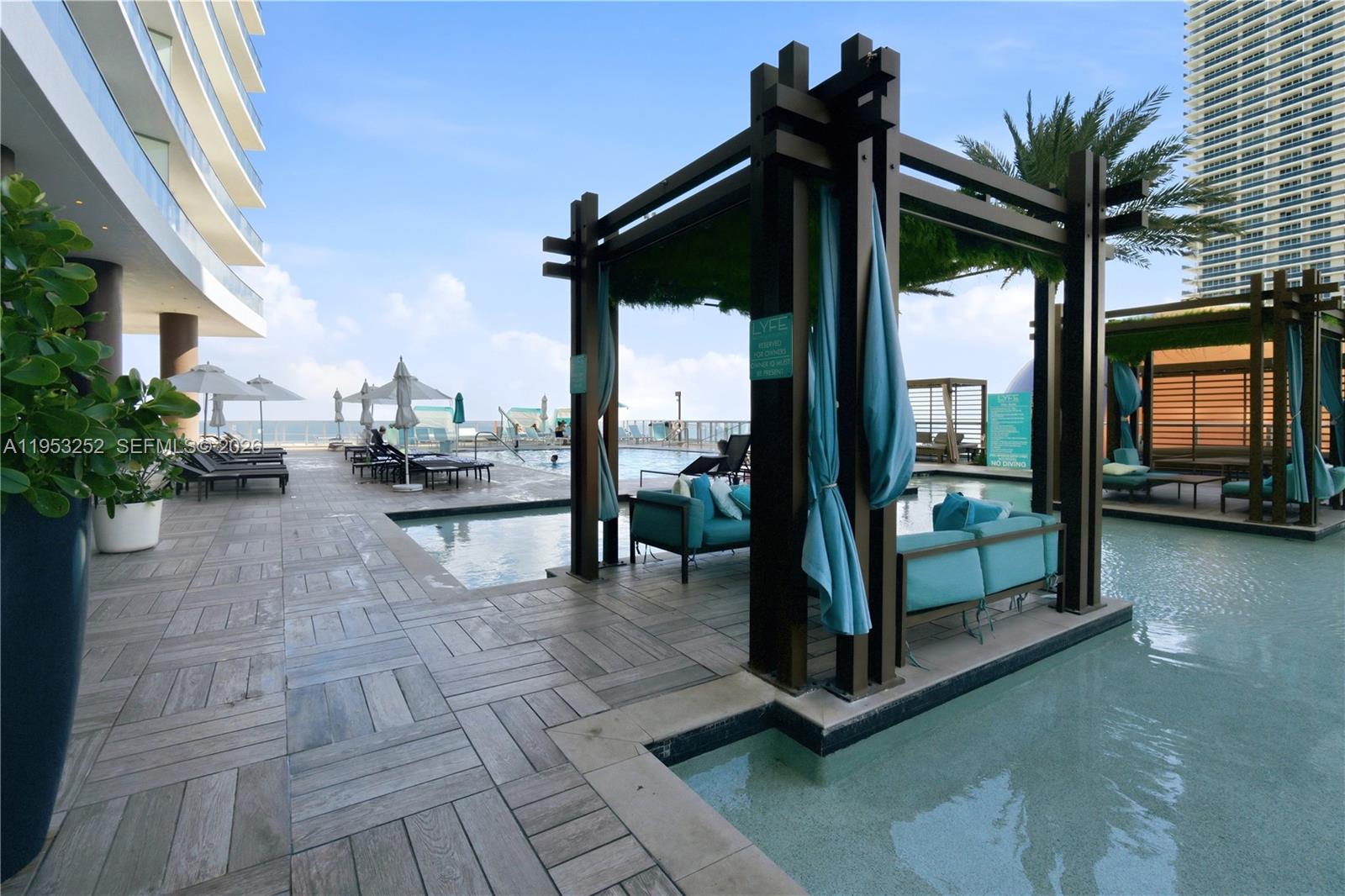 4111 SOUTH OCEAN DRIVE CO - Residential