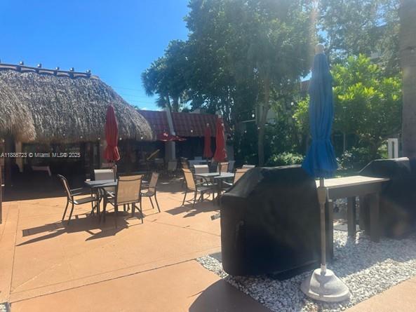 ISLAND CLUB TWO CONDO - Residential