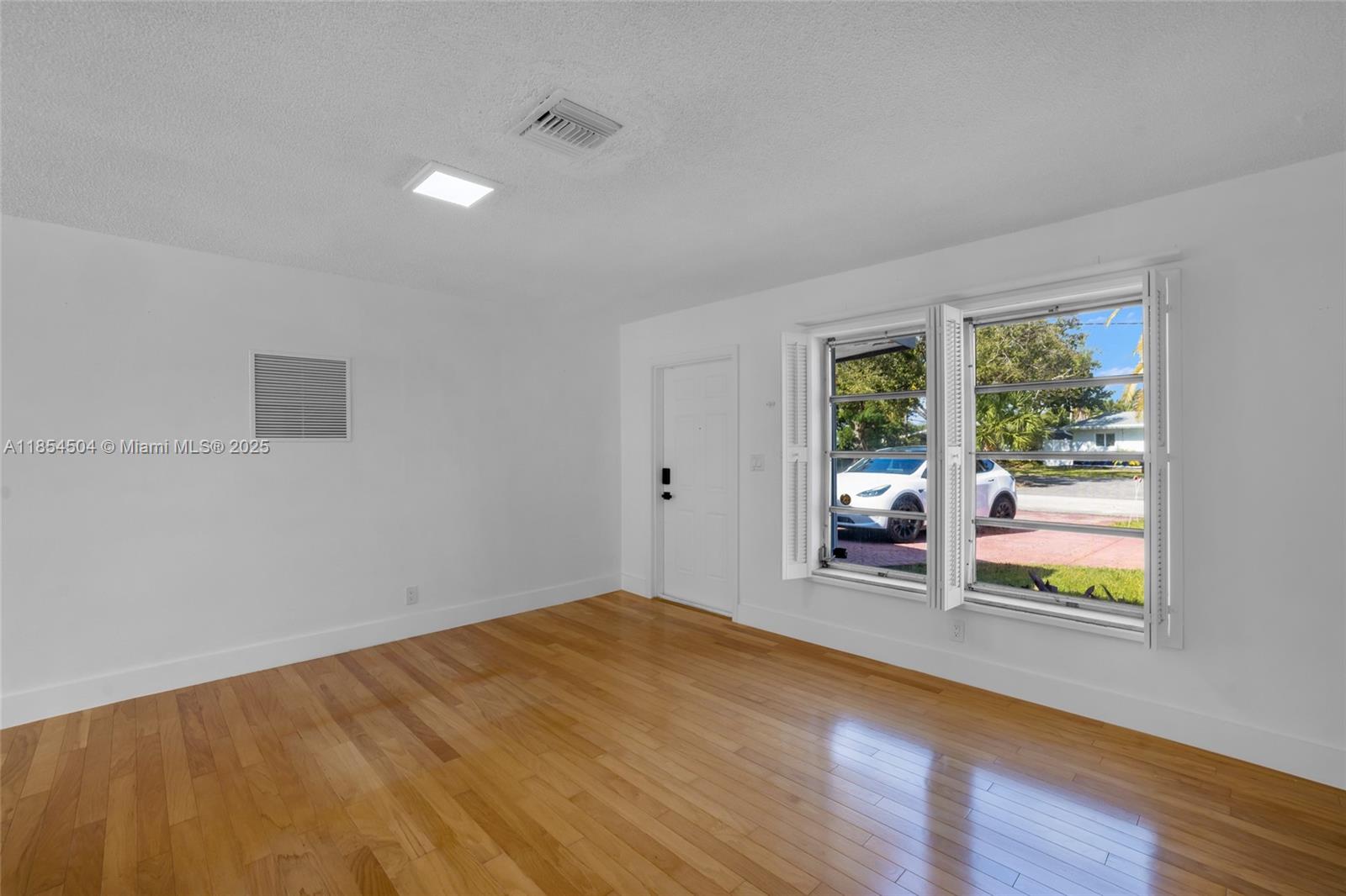 ROYAL PALM ACRES SECOND S - Residential