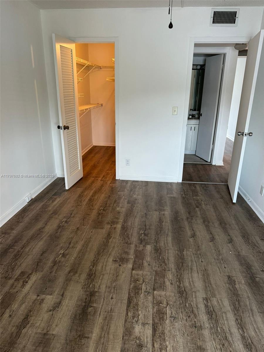 CENTURY VILLAGE CONDO - Residential Lease
