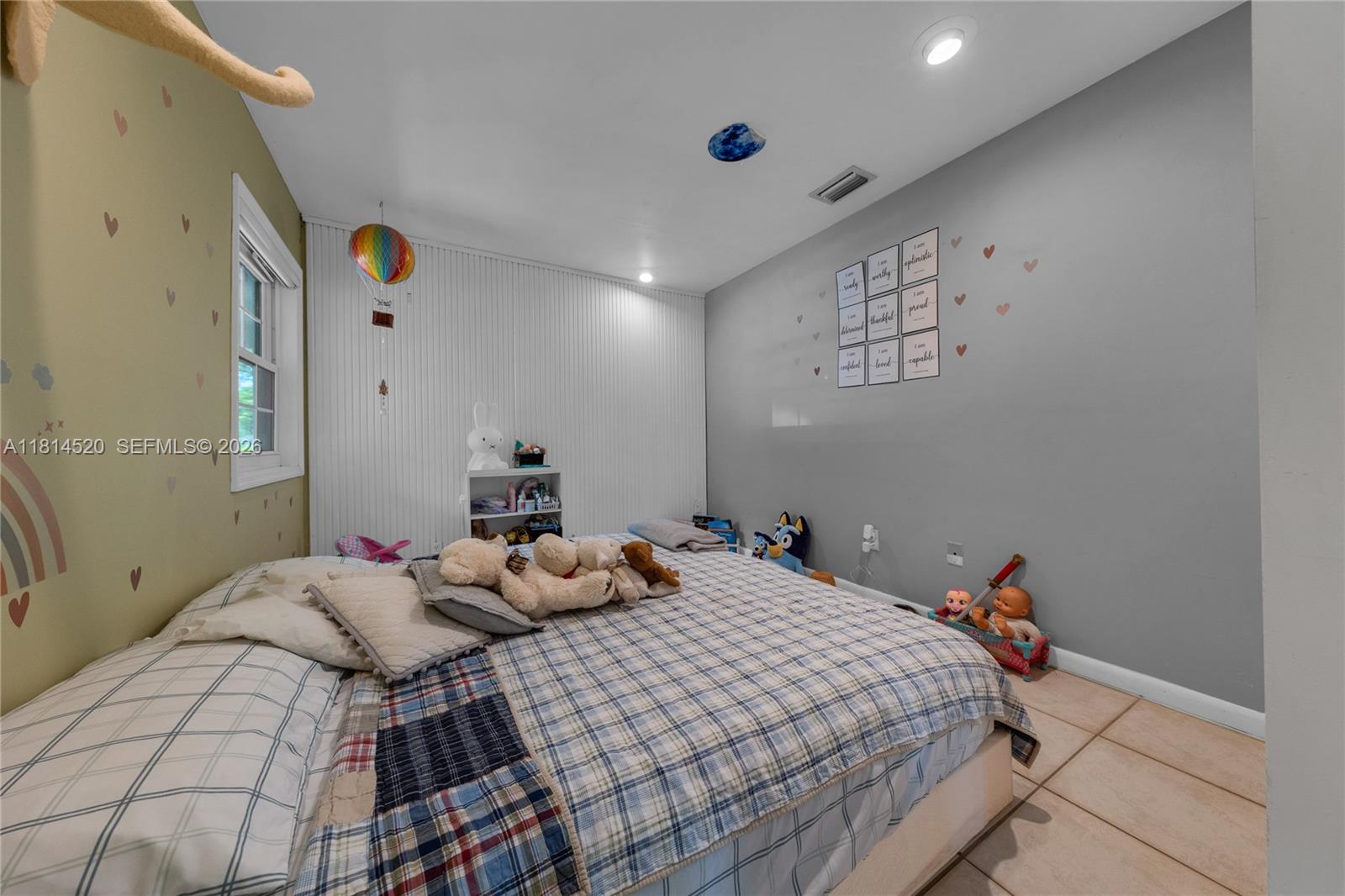 COUNTRY WALK SEC 3 - Residential