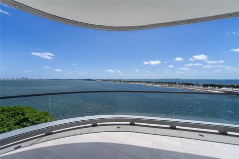 175 SE 25 Rd 501 Miami FL 33129