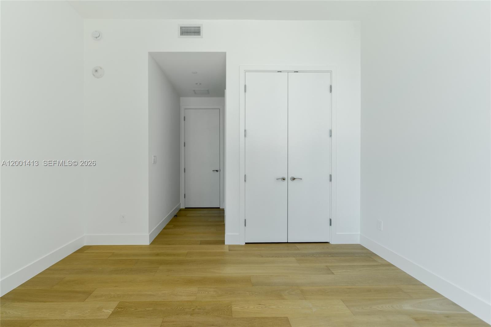 Una Residences - Residential