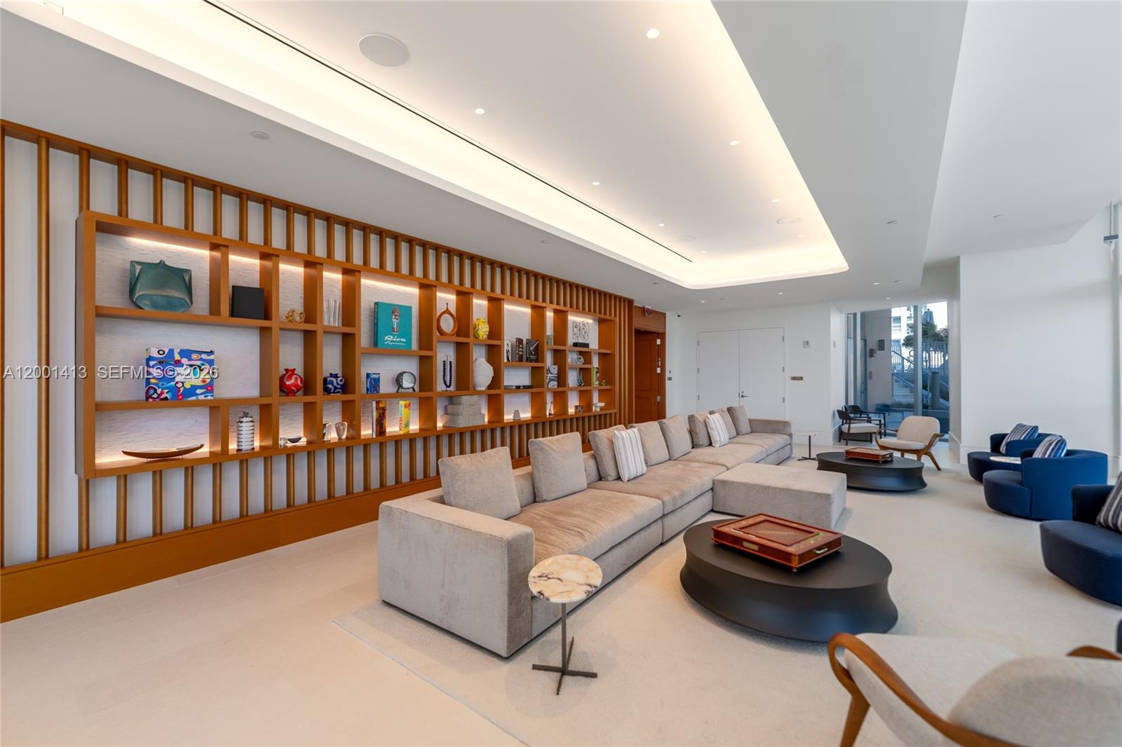 Una Residences - Residential