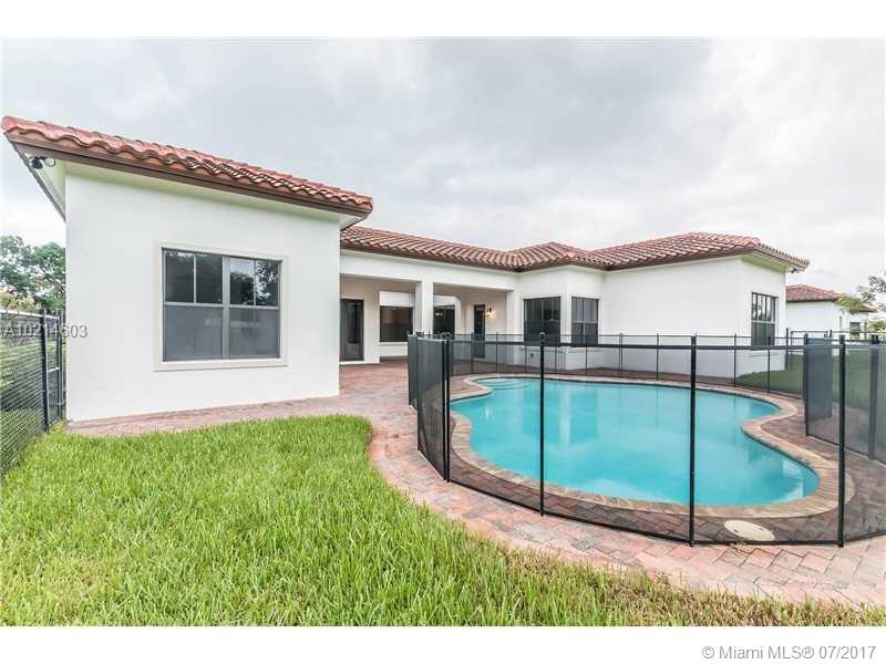 Parkside Estates Of Davie - Residential