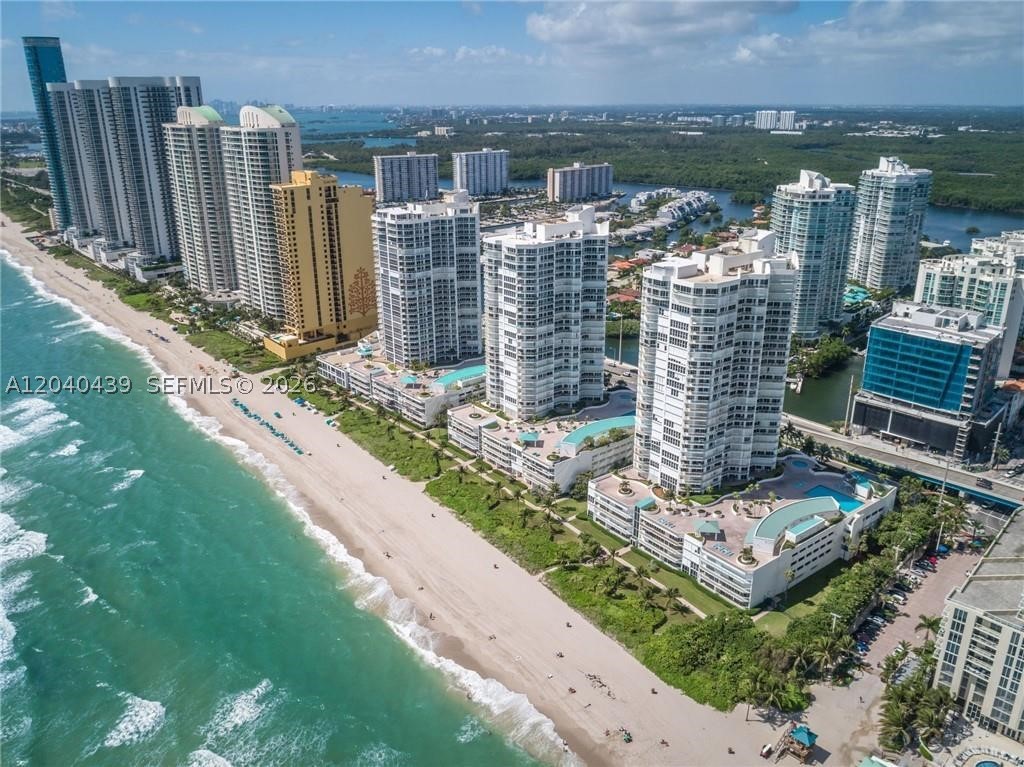 16445 Collins Ave OS21/26(11B)