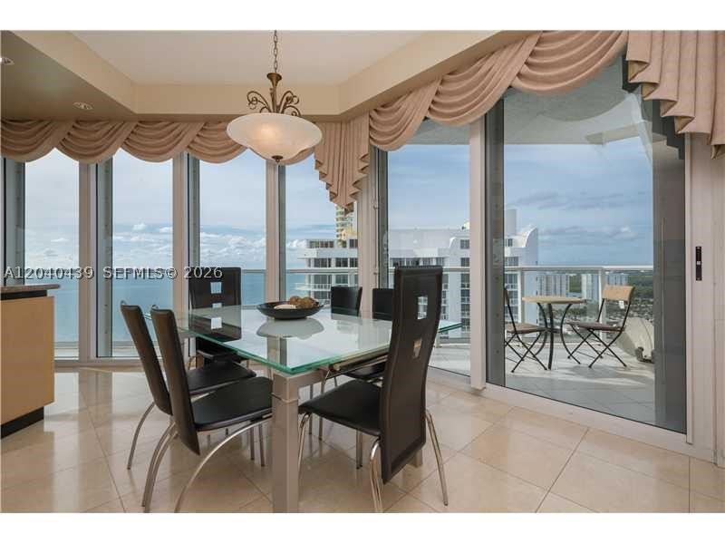 16445 Collins Ave OS21/26(11B)