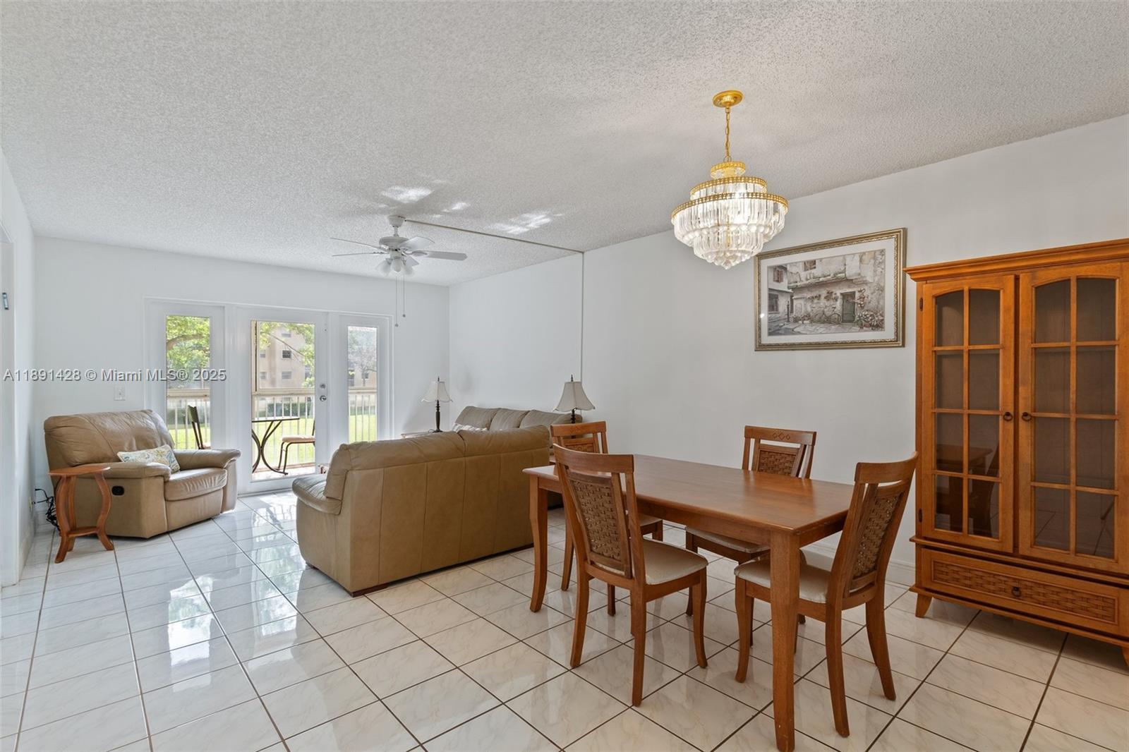 CAMBRIDGE AT CENTURY VILL - Residential