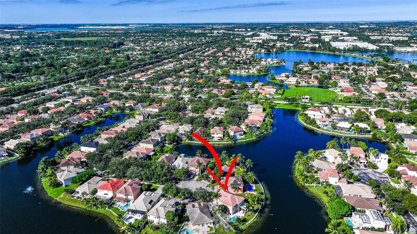 POD 10 AT MONARCH LAKES - Residential