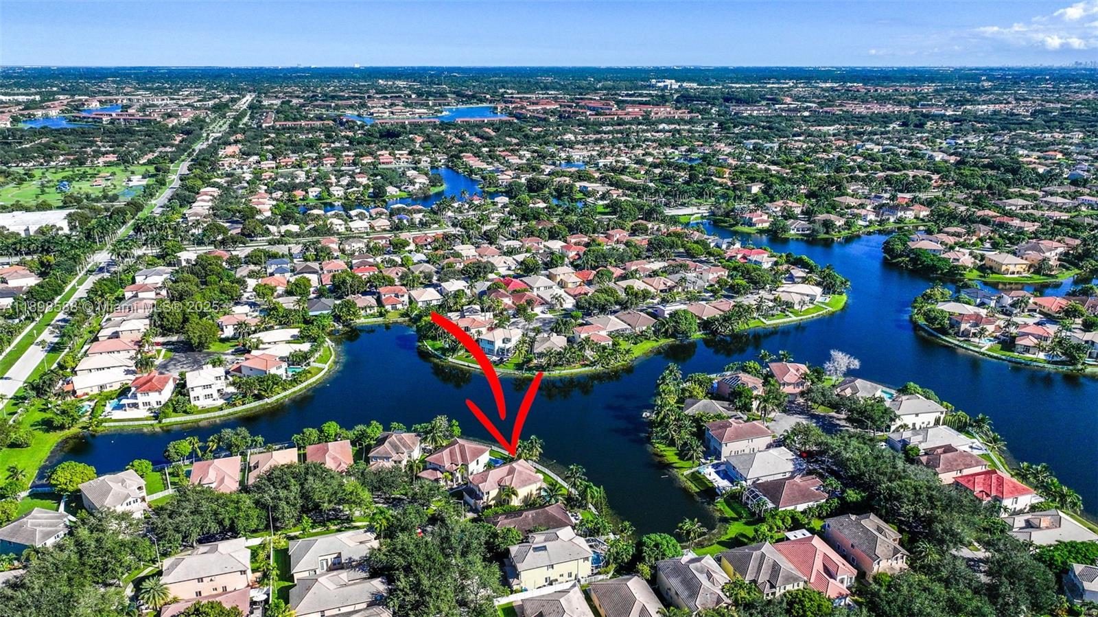 POD 10 AT MONARCH LAKES - Residential
