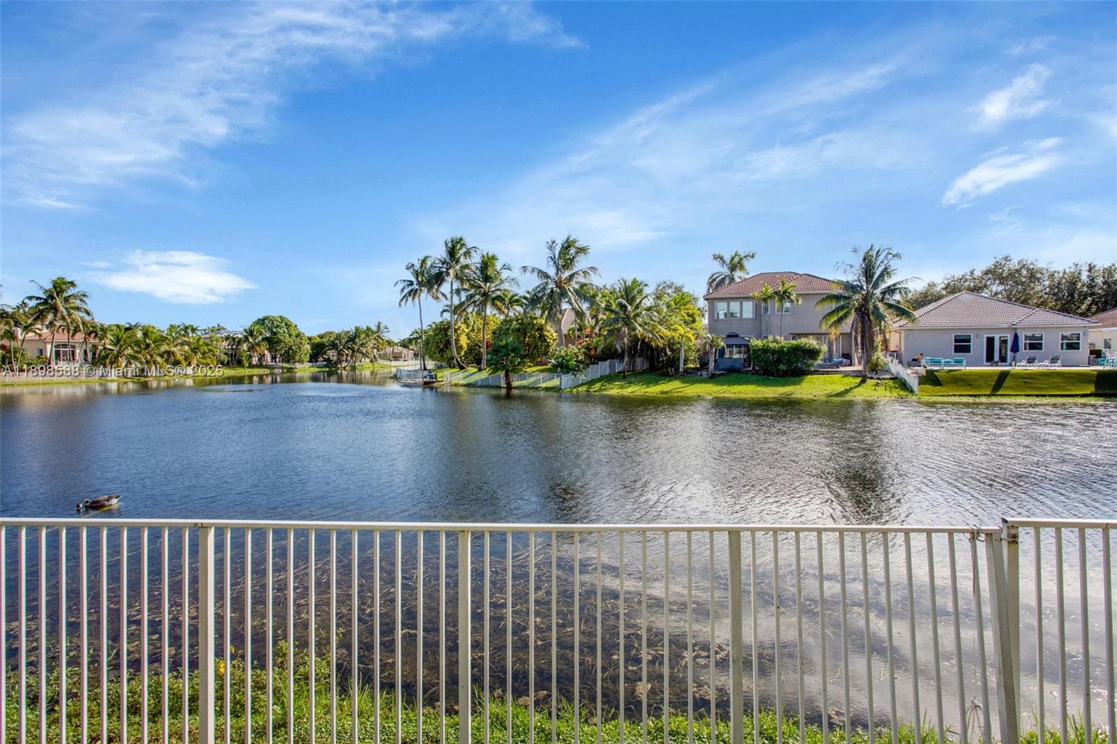 POD 10 AT MONARCH LAKES - Residential