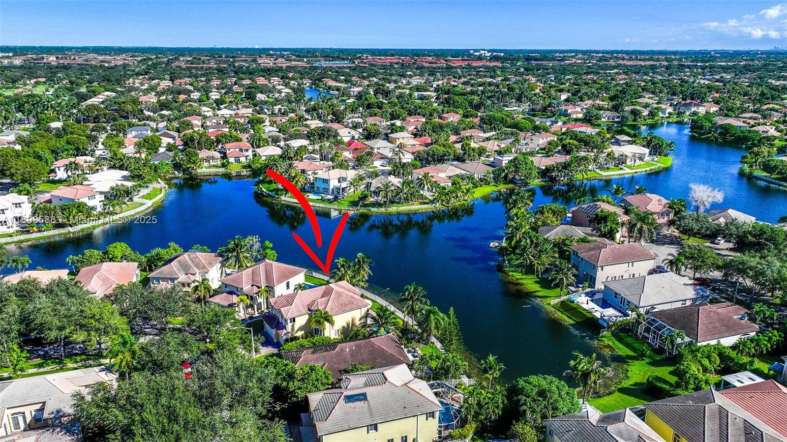 POD 10 AT MONARCH LAKES - Residential