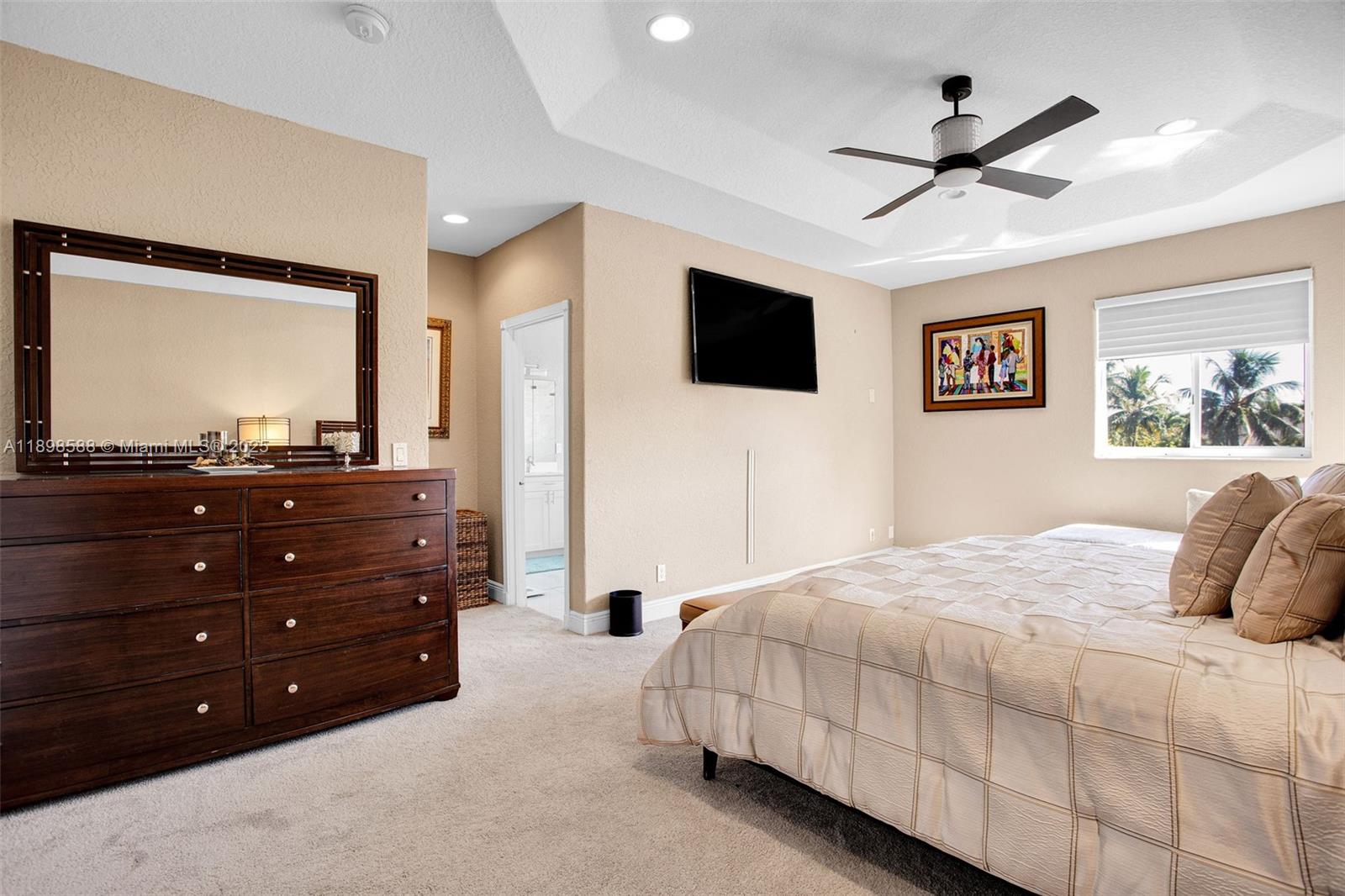 POD 10 AT MONARCH LAKES - Residential
