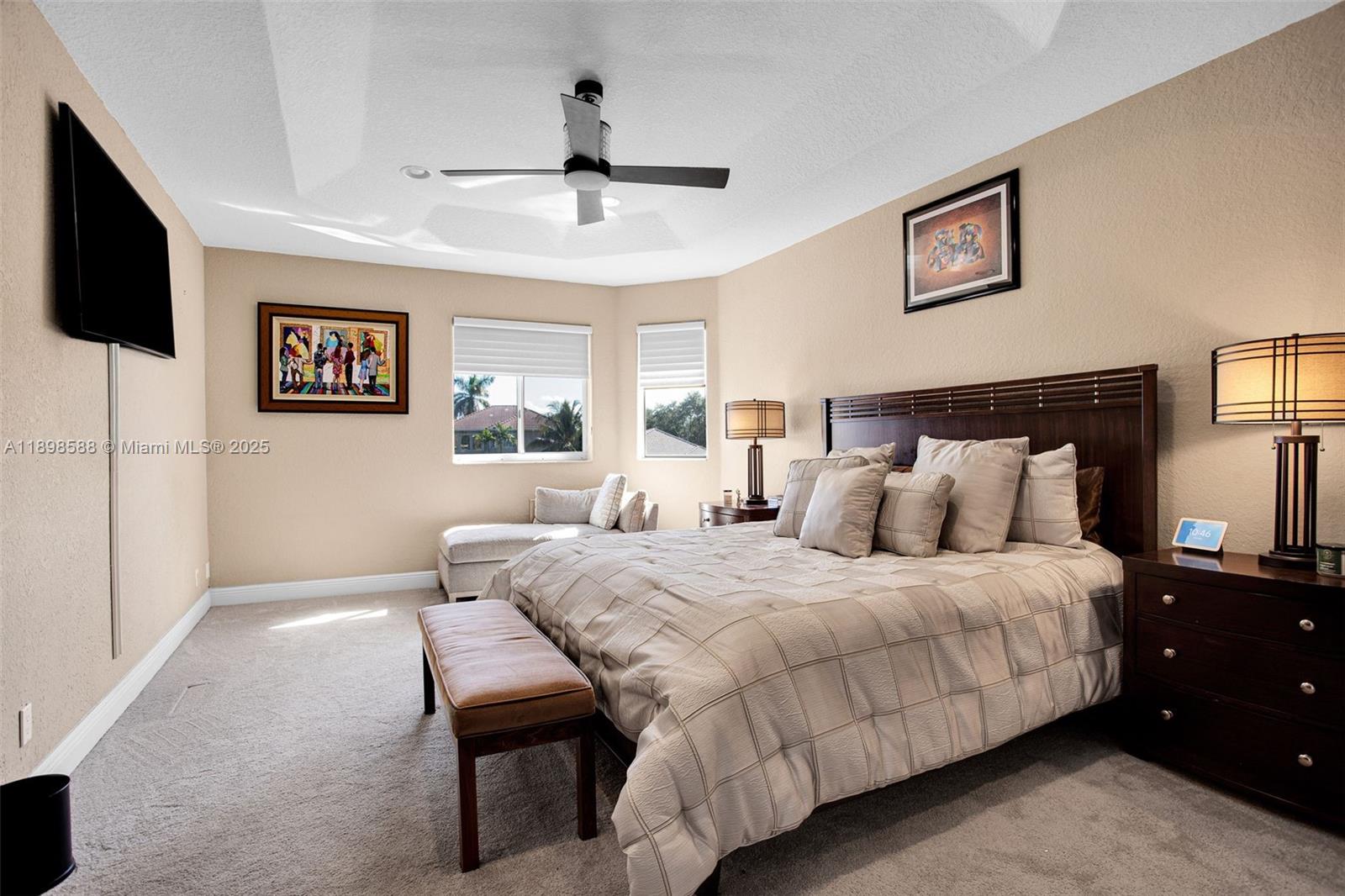 POD 10 AT MONARCH LAKES - Residential