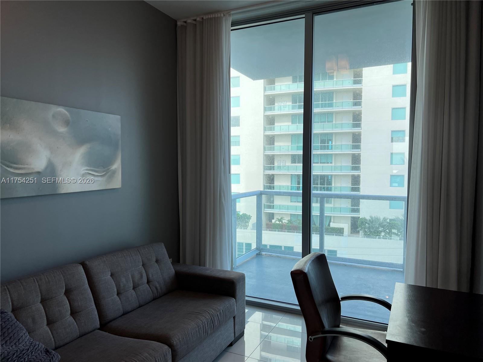 ELOQUENCE ON THE BAY COND - Residential