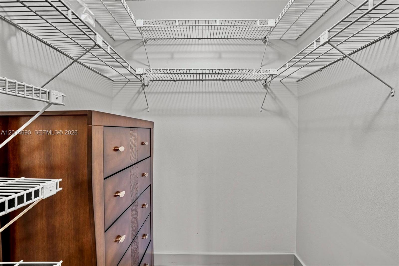 DESOTO PARK CONDO - Residential Lease