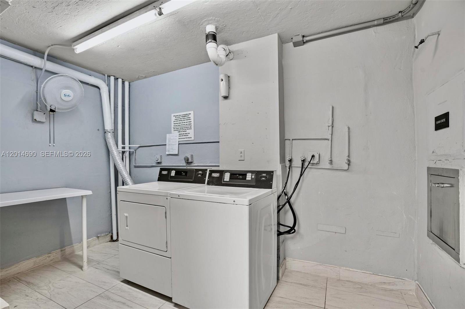 DESOTO PARK CONDO - Residential Lease