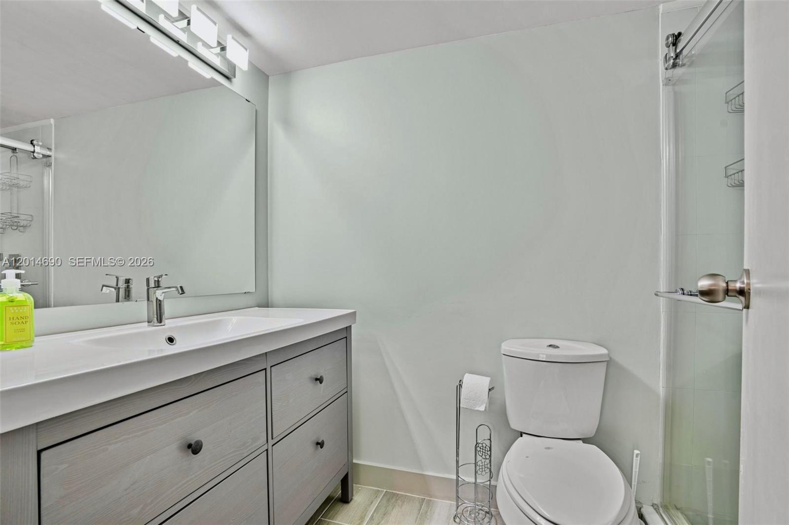 DESOTO PARK CONDO - Residential Lease
