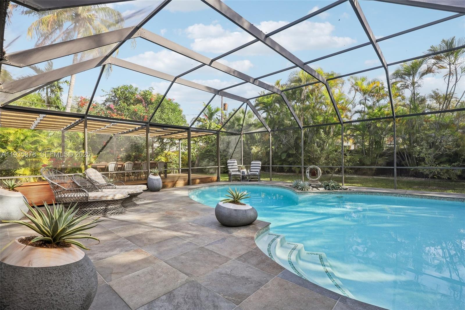 OMNI ESTATES 2ND ADDN - Residential