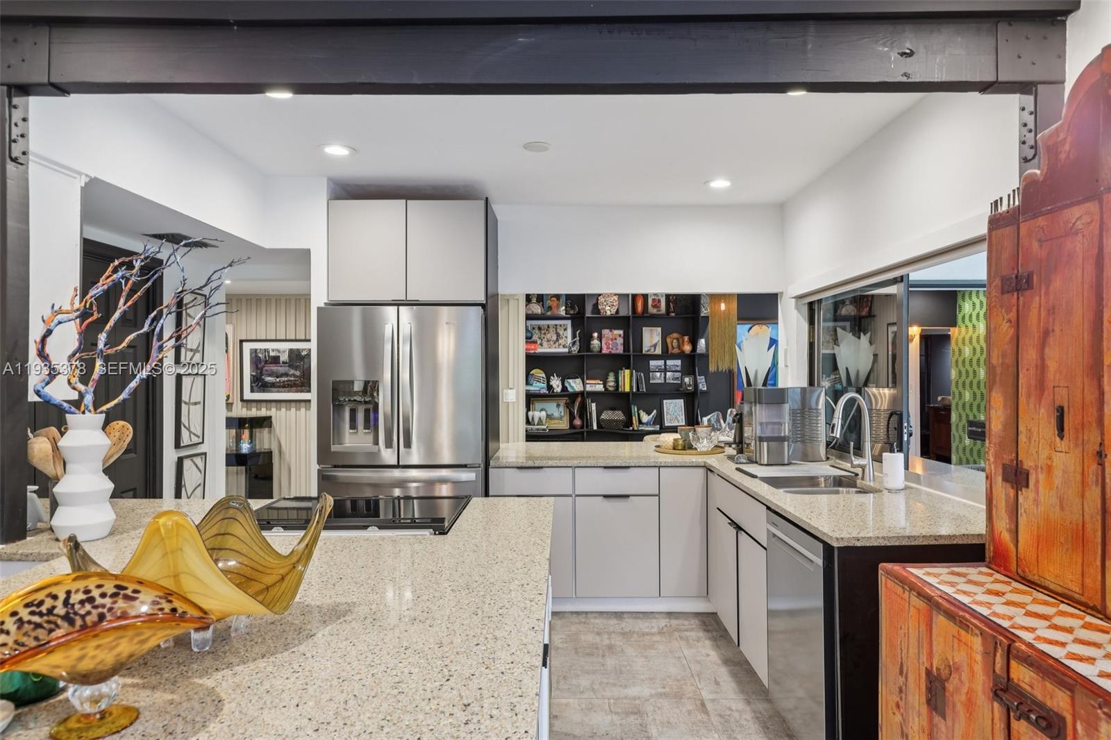 OMNI ESTATES 2ND ADDN - Residential