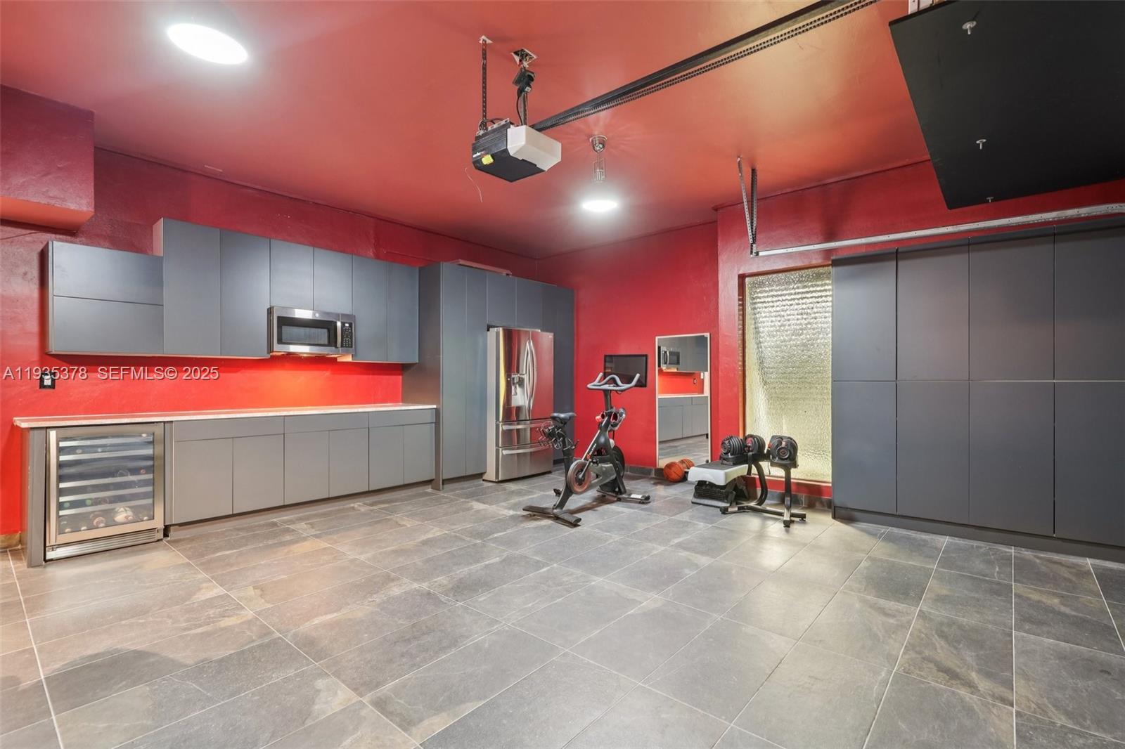 OMNI ESTATES 2ND ADDN - Residential