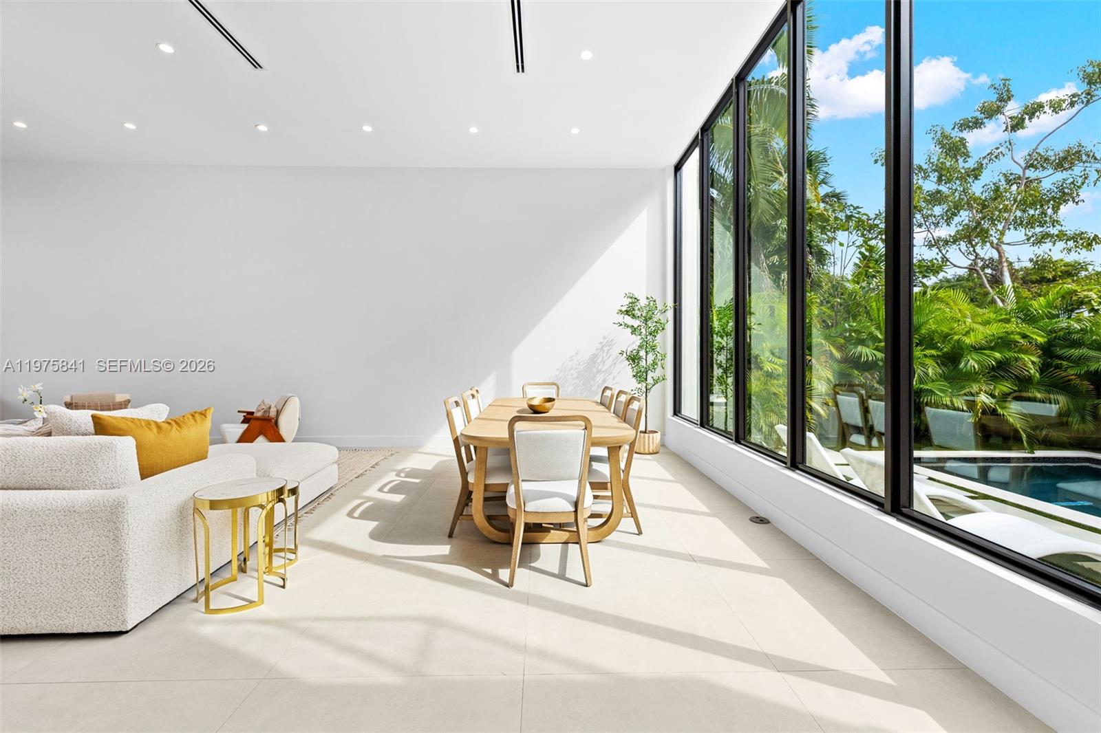 PULLMAN PK - Residential Lease