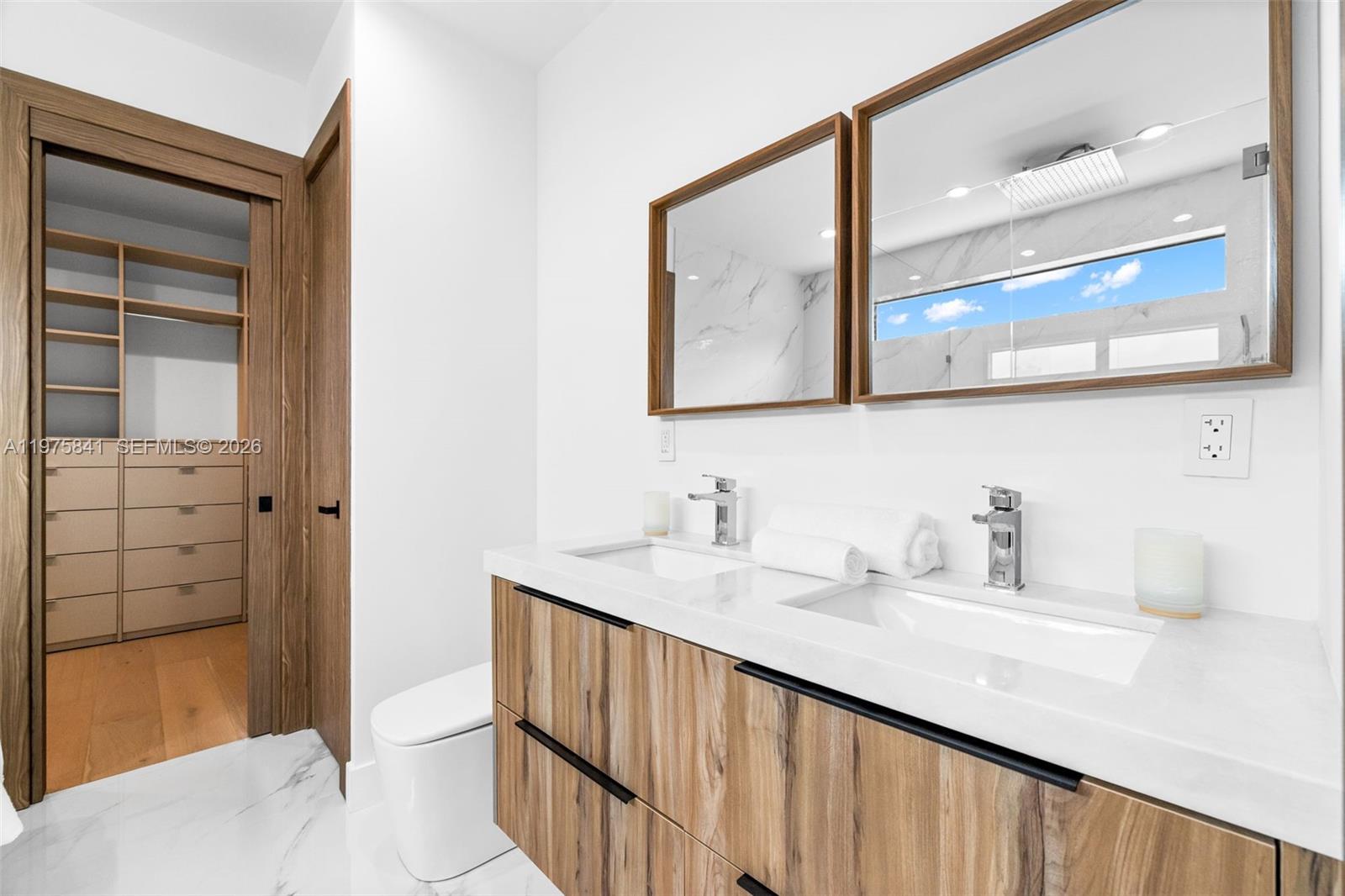 PULLMAN PK - Residential Lease