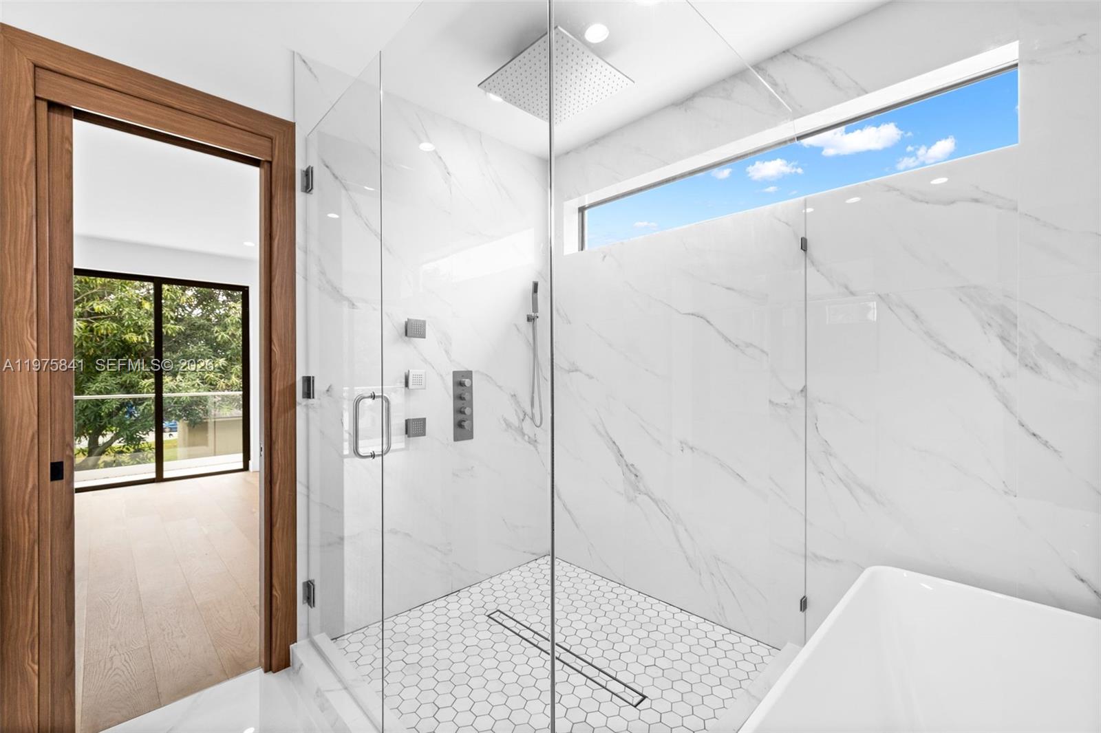 PULLMAN PK - Residential Lease