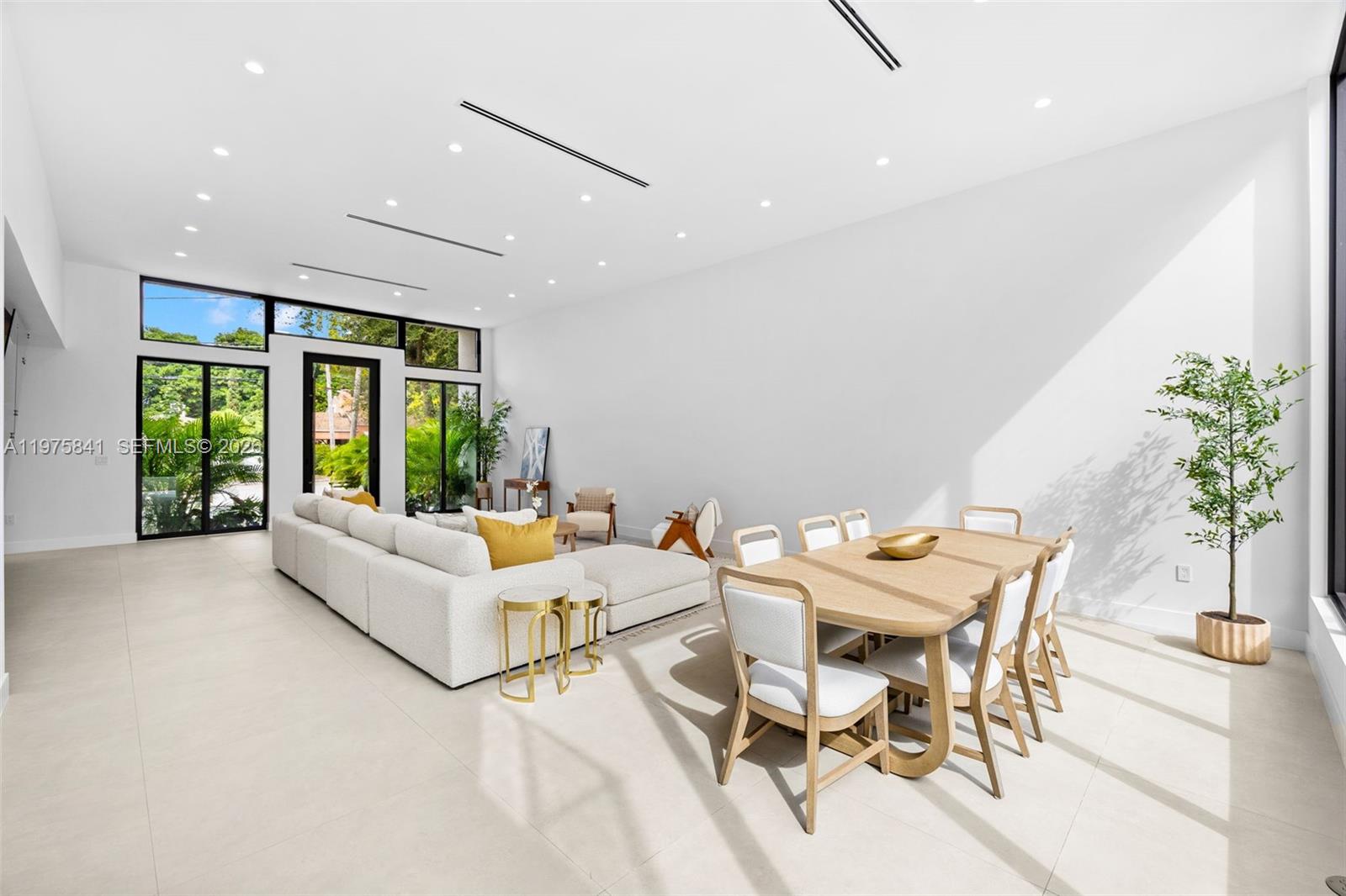 PULLMAN PK - Residential Lease